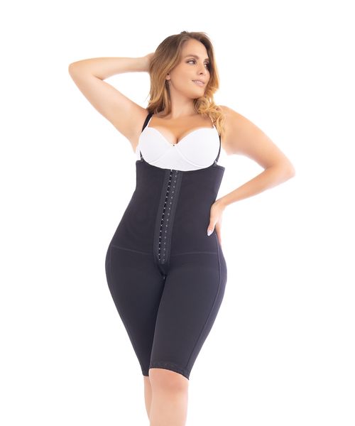 Faja moldeadora a la rodilla con realce de glúteos y control abdominal ajustable