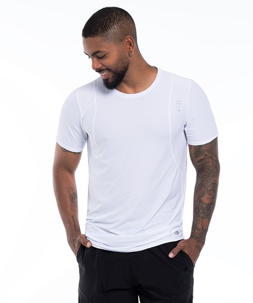 Camiseta liviana para hombre ideal para entrenamientos