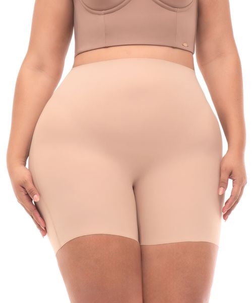 Short tela lisa sin costuras de control medio en abdomen y cintura con efecto invisible en piernas beige